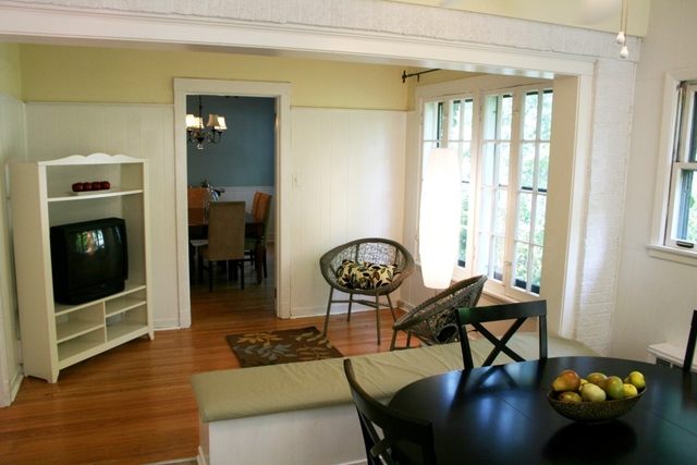 915 Ridge Court Evanston, IL 60202 - Photo 8 of 15