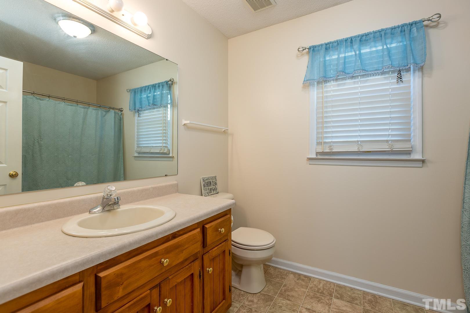 515 Lassiter Road Newton Grove, NC 28366 - Photo 25 of 29