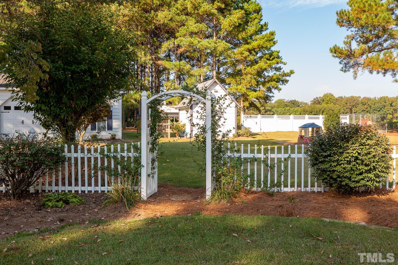 515 Lassiter Road Newton Grove, NC 28366 - Photo 28 of 29
