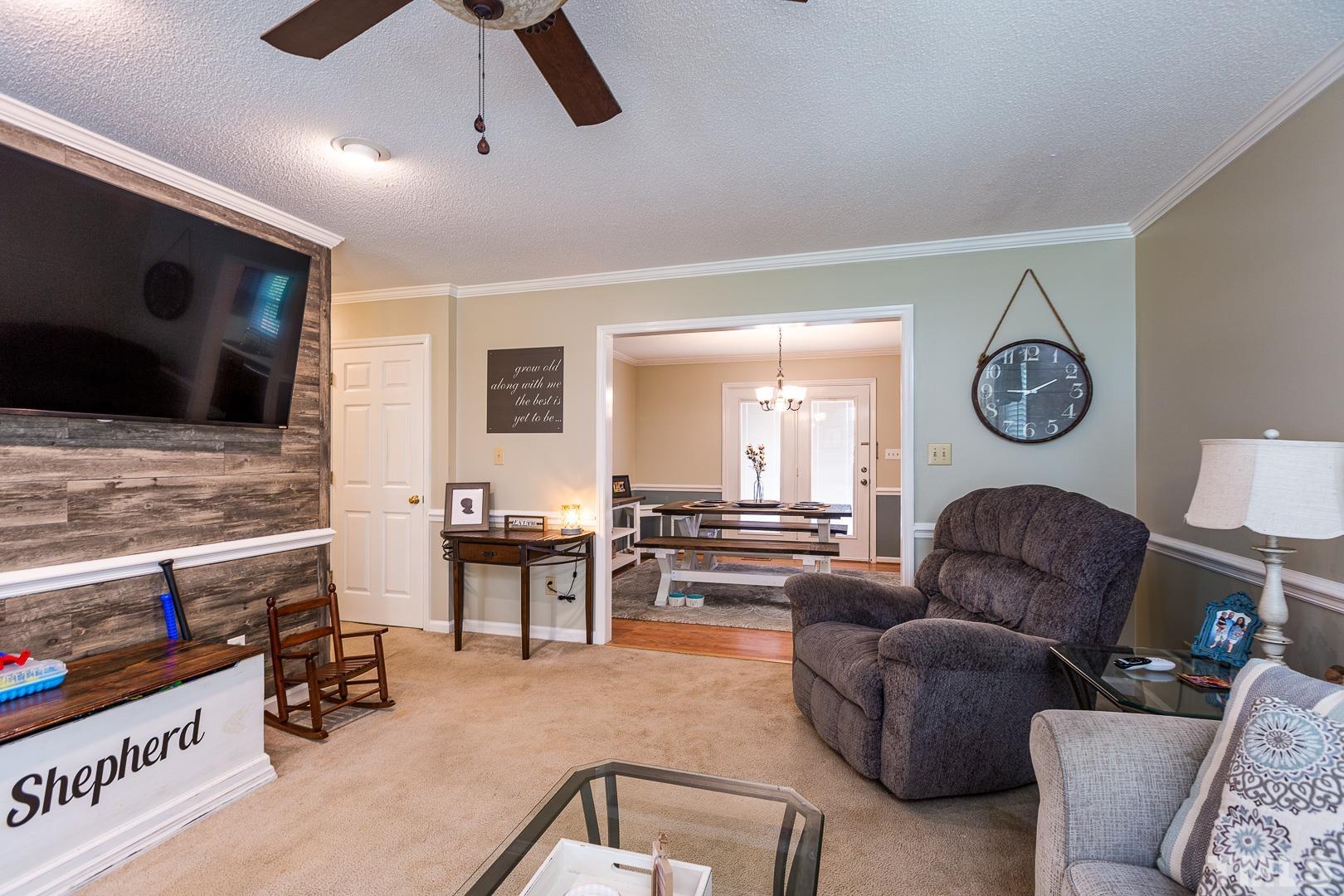 515 Lassiter Road Newton Grove, NC 28366 - Photo 7 of 29