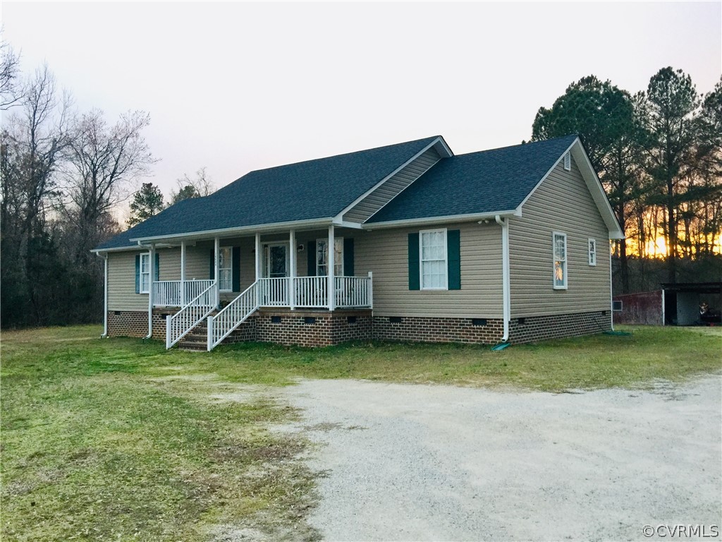 10008 Boisseau Road Sutherland, VA 23885 - Photo 4 of 39 Gallery Image 4