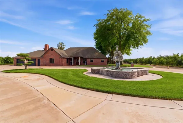 $1,399,000 | 30324 Lone Tree Road, Oakdale, CA 95361