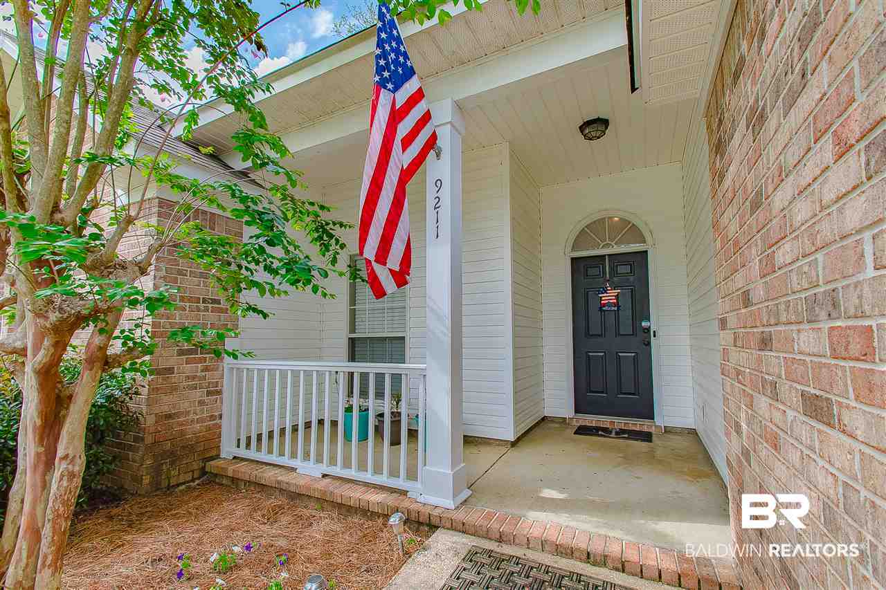 9211 Huckleberry Drive Daphne, AL 36527 - Photo 2 of 35 Front Porch