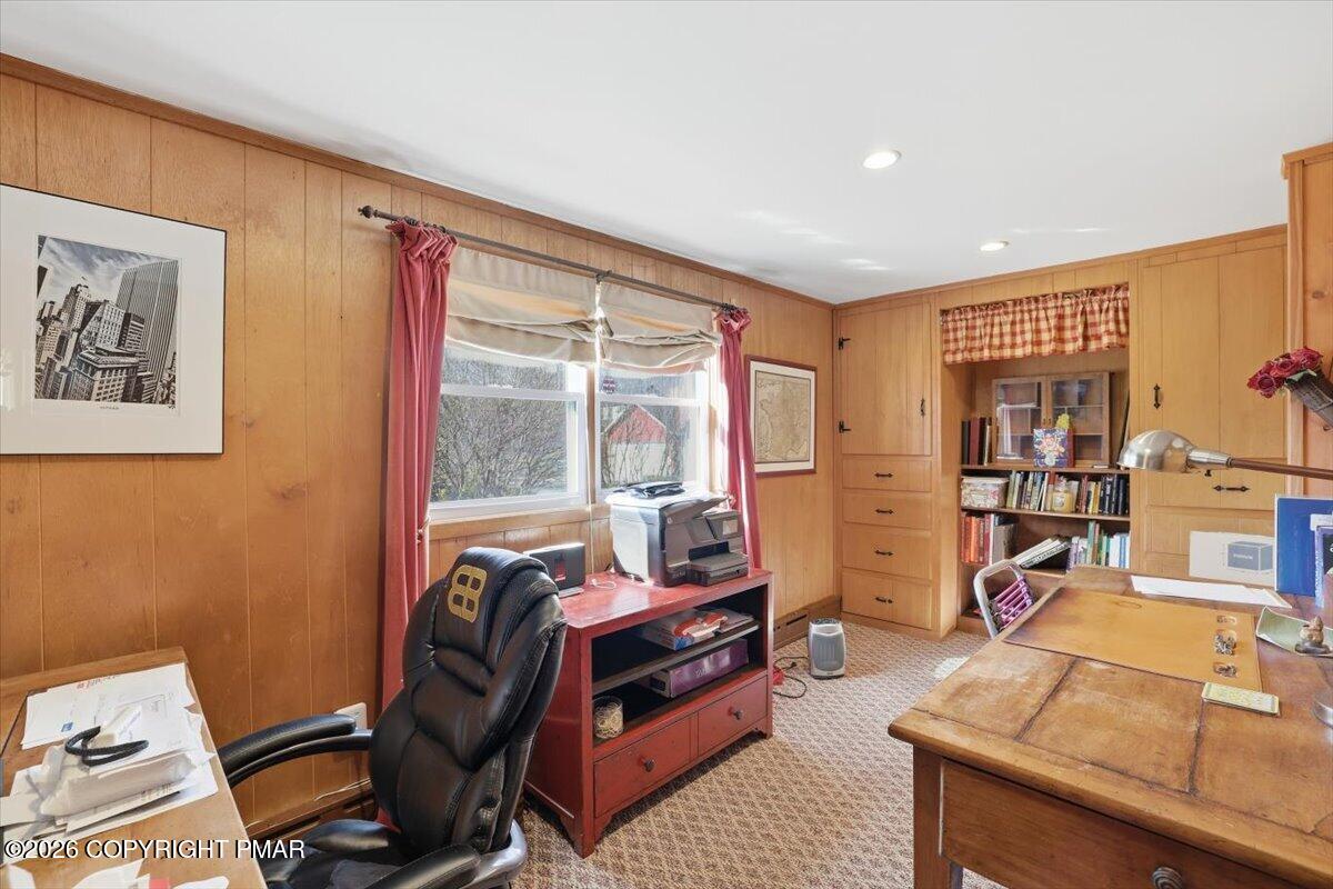2487 Mountain Road Stroudsburg, PA 18360 - Photo 12 of 61 29-Photo-28