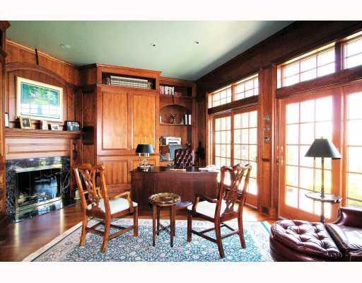 716 East Shore Road Jamestown, RI 02835 - Photo 7 of 12 Studio/Study/Office.