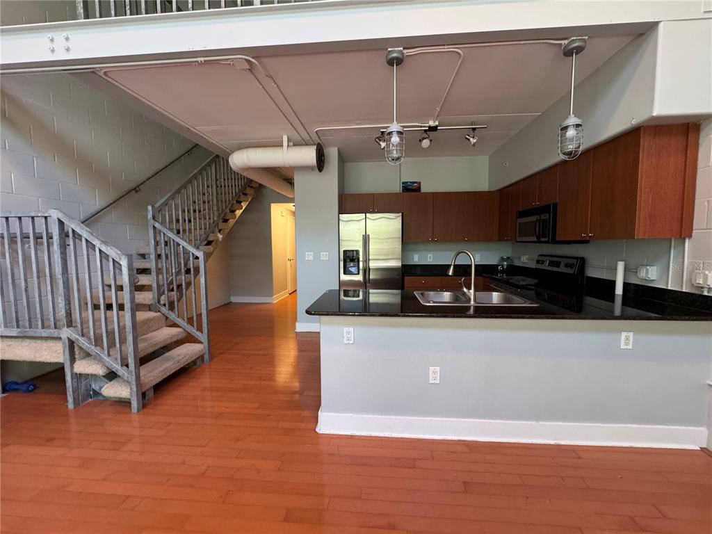 2515 Southwest 35th Place, Unit 209 Gainesville, FL 32608 - Photo 6 of 22