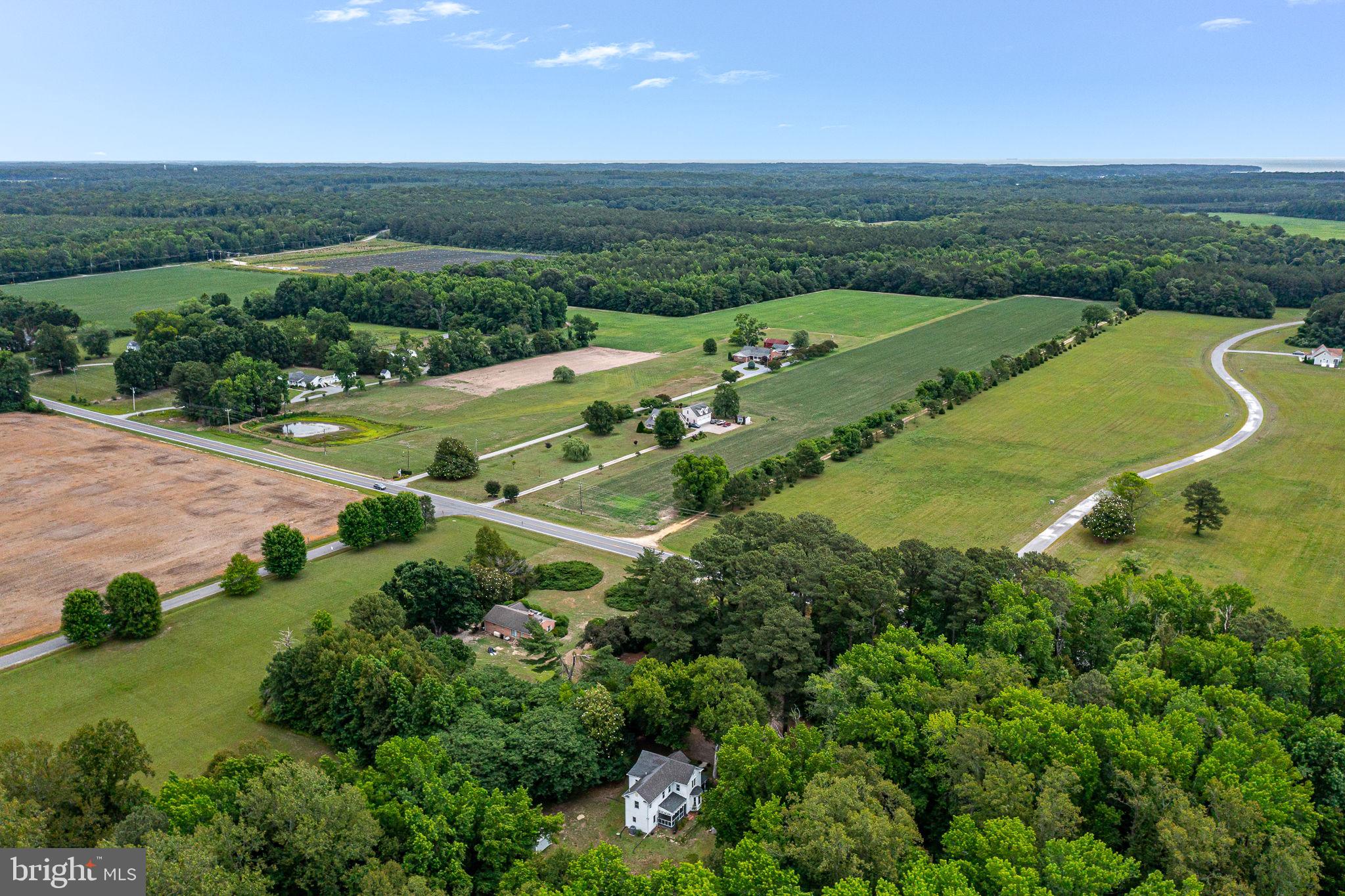 3952 Irvington Road Irvington, VA 22480 - Photo 47 of 77 an aerial view of a