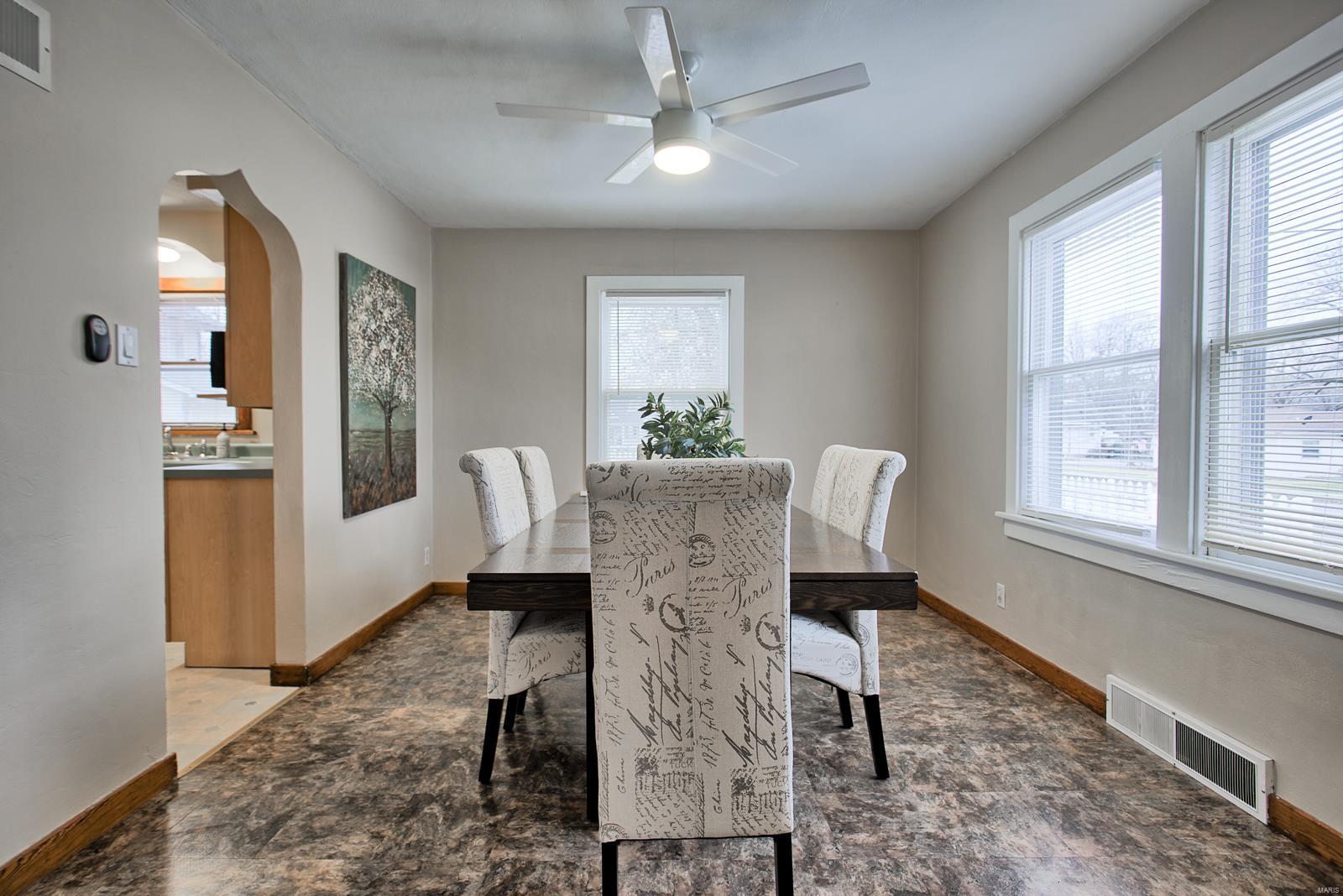 744 Troy Road Edwardsville, IL 62025 - Photo 13 of 26 Gallery Image 13