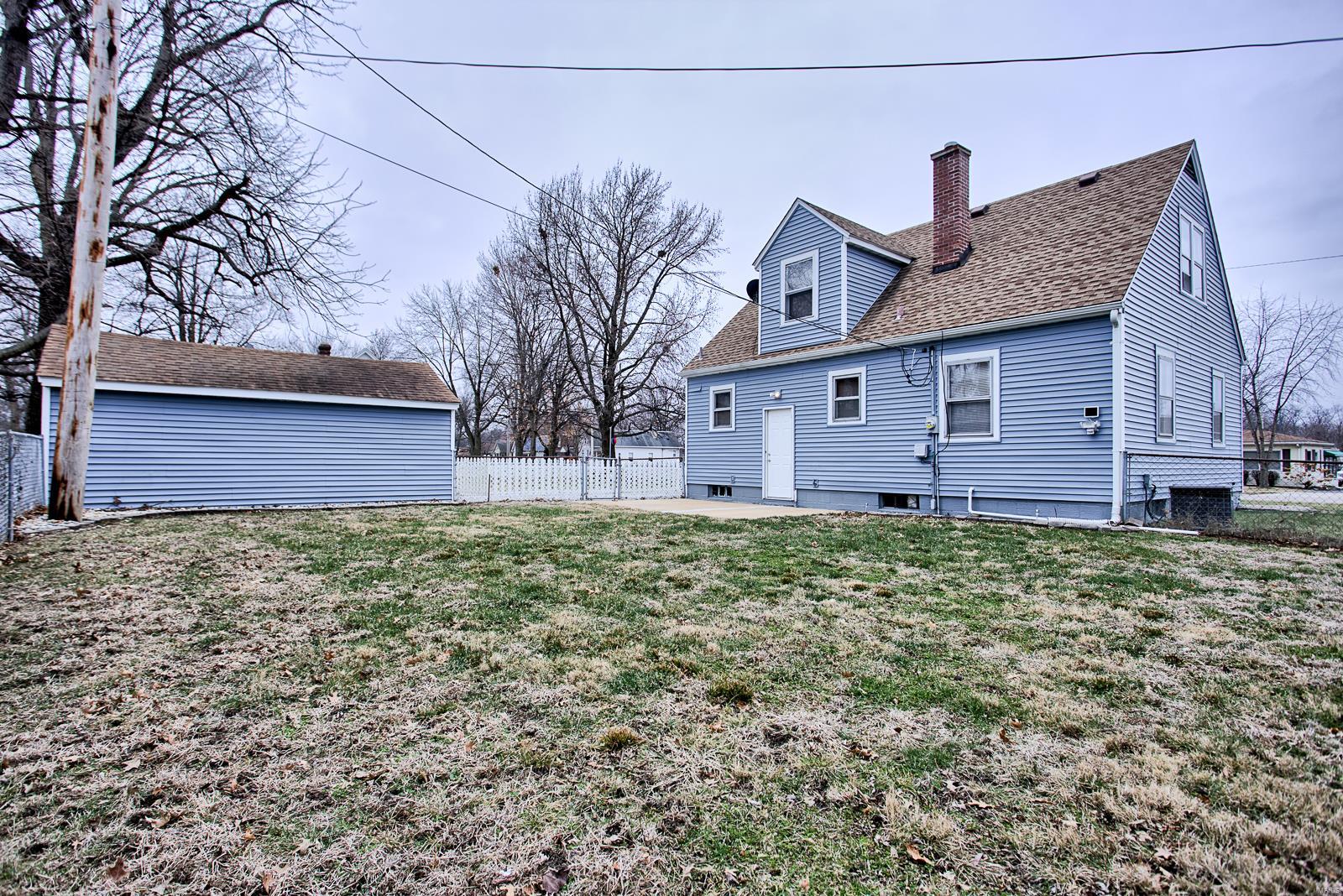 744 Troy Road Edwardsville, IL 62025 - Photo 23 of 26 Gallery Image 23