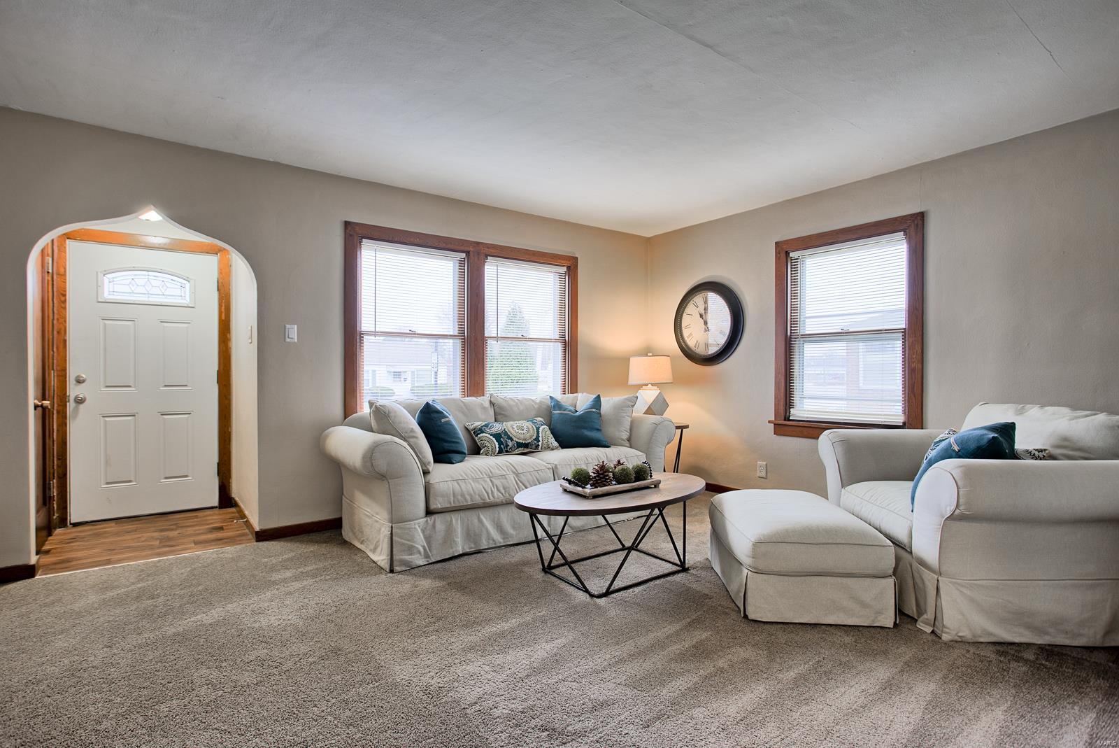 744 Troy Road Edwardsville, IL 62025 - Photo 10 of 26 Gallery Image 10