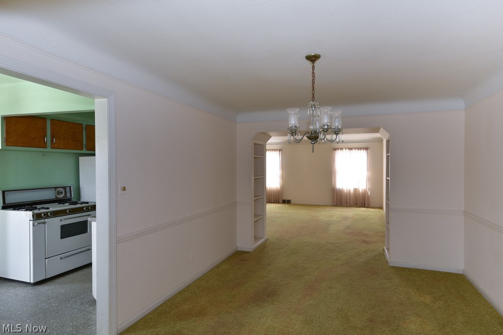 2215 South Green Road University Heights, OH 44121 - Photo 17 of 24