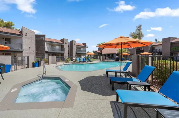 $1,495 | 5959 West Greenway Road, Unit 2, Glendale, AZ 85306