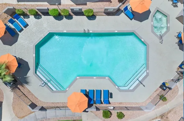 $1,495 | 5959 West Greenway Road, Unit 2, Glendale, AZ 85306