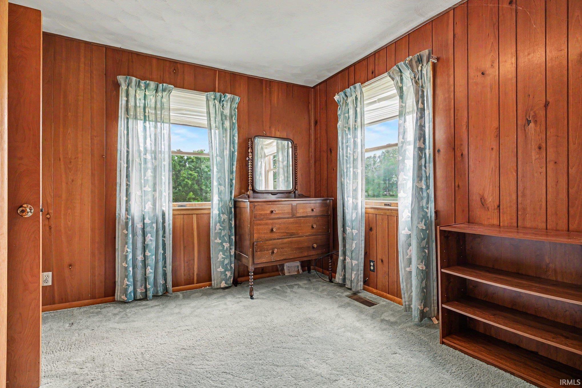 2824 Bashor Road Goshen, IN 46526 - Photo 9 of 27