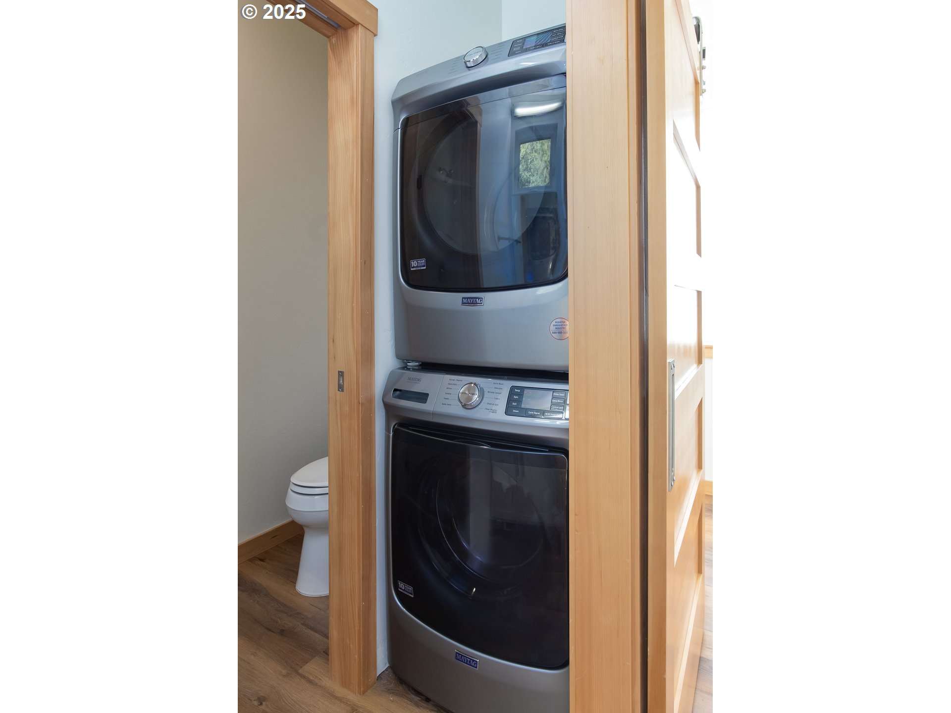 288 Baker Road Randle, WA 98377 - Photo 16 of 48 a bathroom with a toilet and a sink