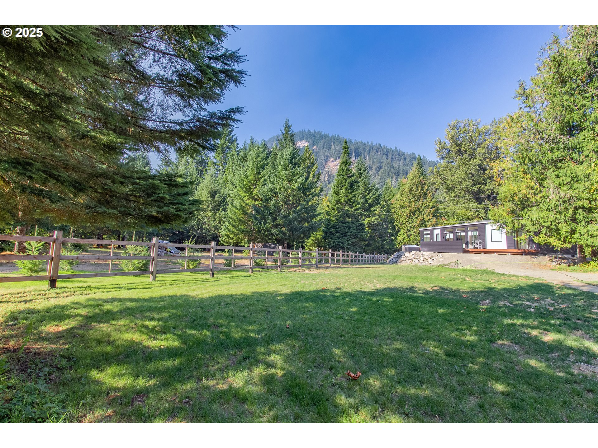 288 Baker Road Randle, WA 98377 - Photo 24 of 48 a view of a park with a bench