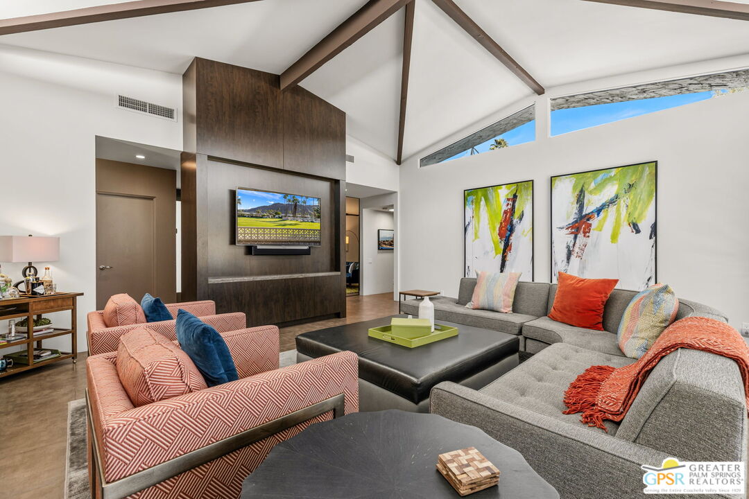 2420 Paseo Del Rey Palm Springs, CA 92264 - Photo 16 of 42