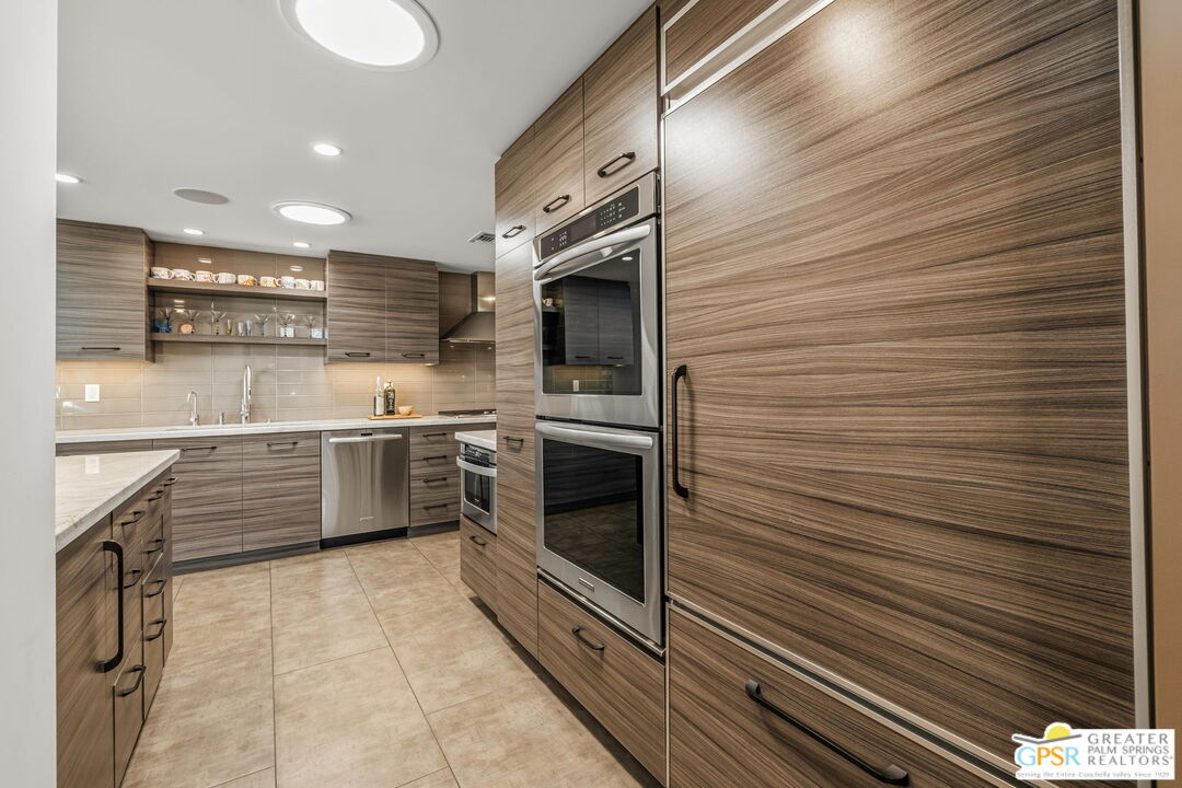 2420 Paseo Del Rey Palm Springs, CA 92264 - Photo 22 of 42