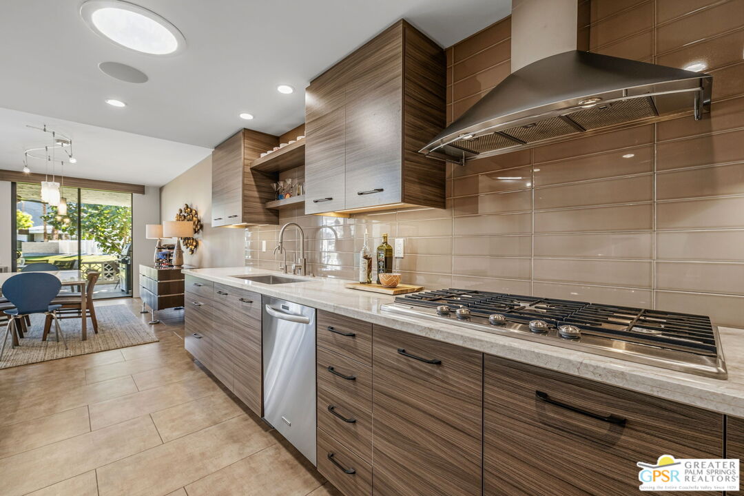 2420 Paseo Del Rey Palm Springs, CA 92264 - Photo 23 of 42