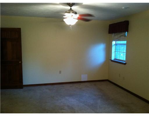 101 Somerset Road Laplace, LA 70068 - Photo 6 of 10 Gallery Image 6