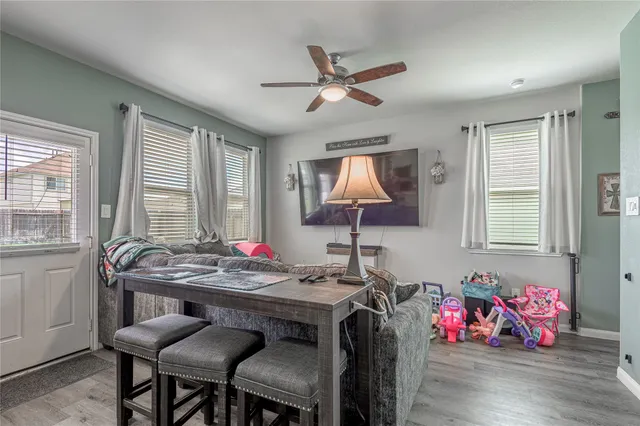 $260,000 | 116 Pronghorn Drive, Huntsville, TX 77320