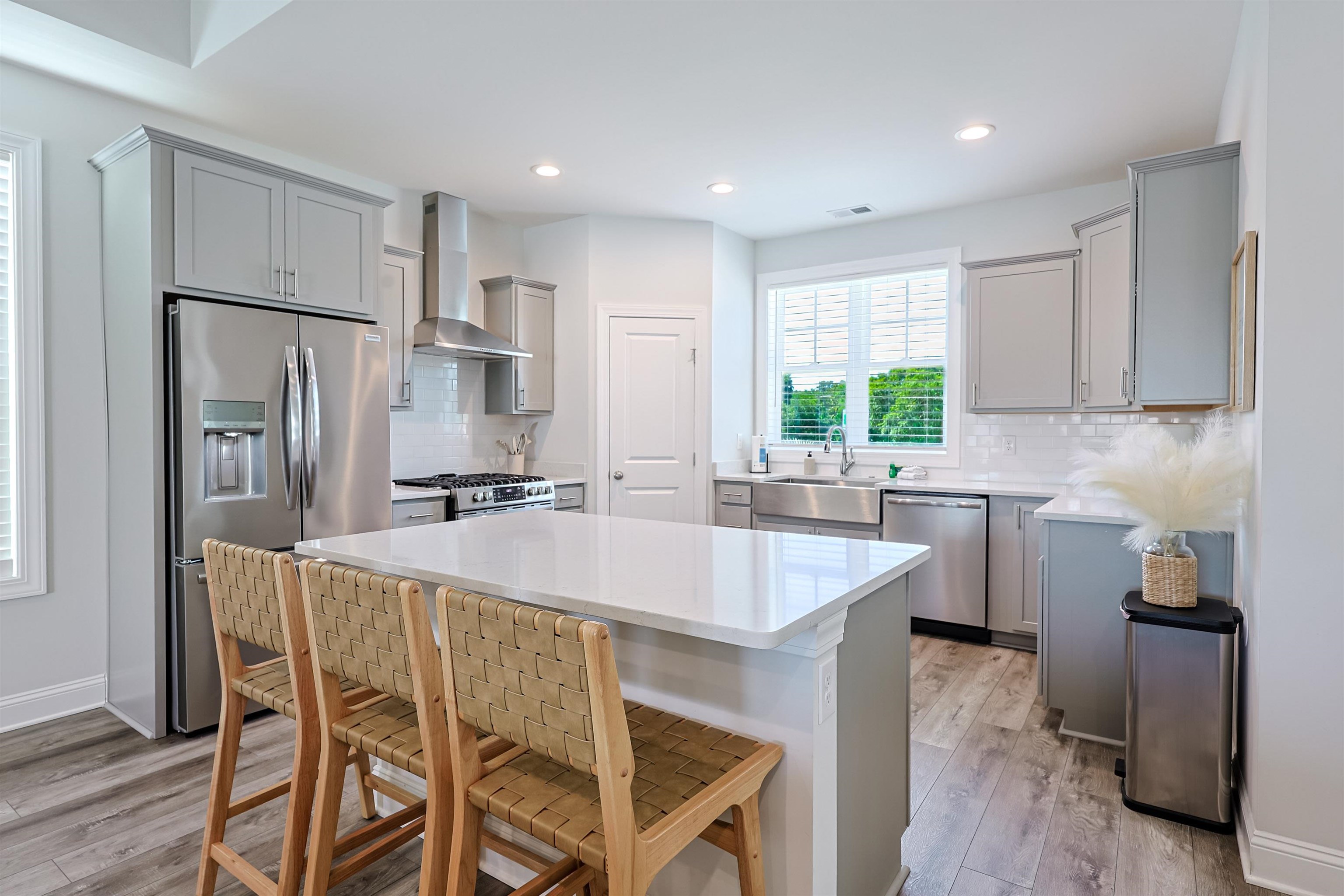454 Wilcox Avenue Murrells Inlet, SC 29576 - Photo 6 of 37