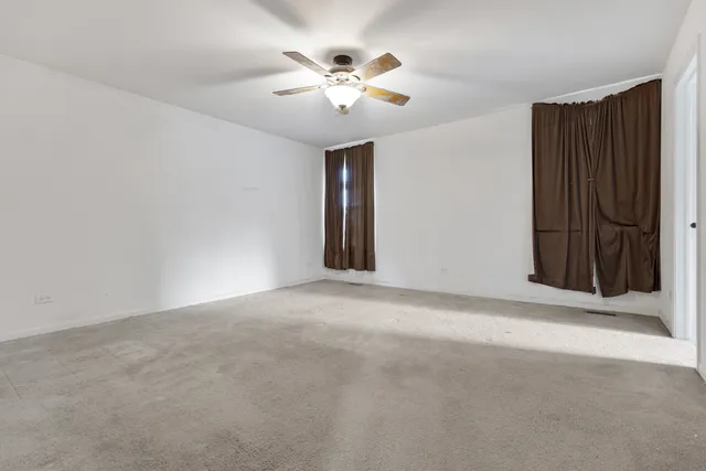 $324,900 | 2440 Chopin Lane, Woodstock, IL 60098