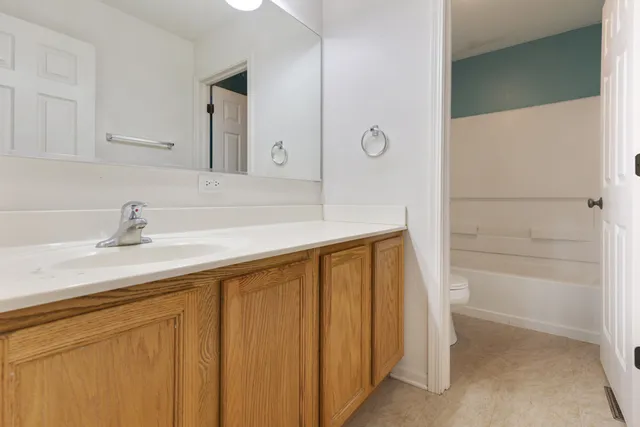 $324,900 | 2440 Chopin Lane, Woodstock, IL 60098