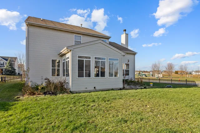 $324,900 | 2440 Chopin Lane, Woodstock, IL 60098