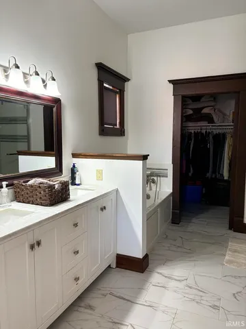 $309,900 | 114 West Walnut Street, Unit 201, Kokomo, IN 46901