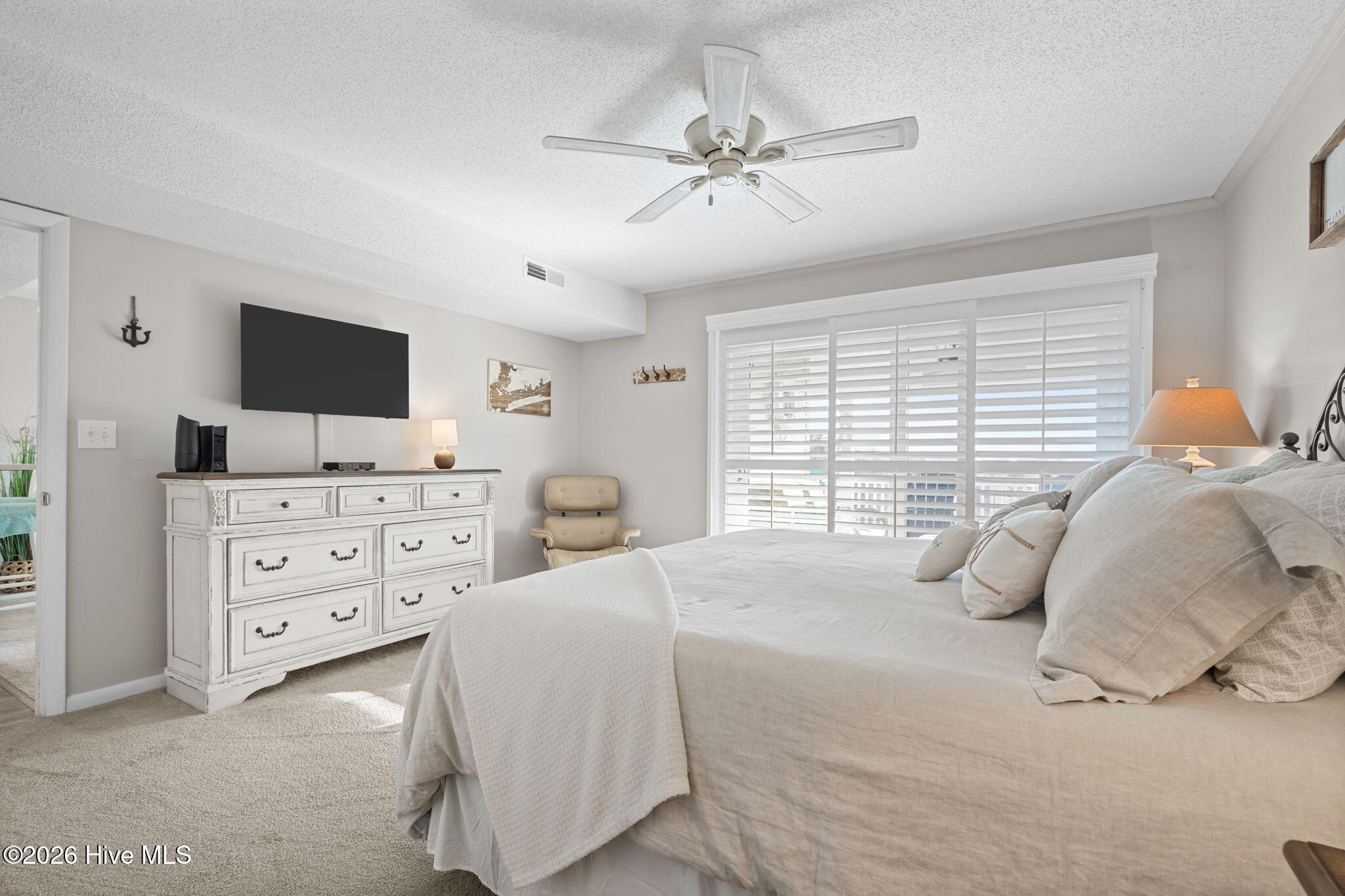 10300 Coast Guard Road, Unit D209 Emerald Isle, NC 28594 - Photo 17 of 44 34-web-or-mls-1S3A0342