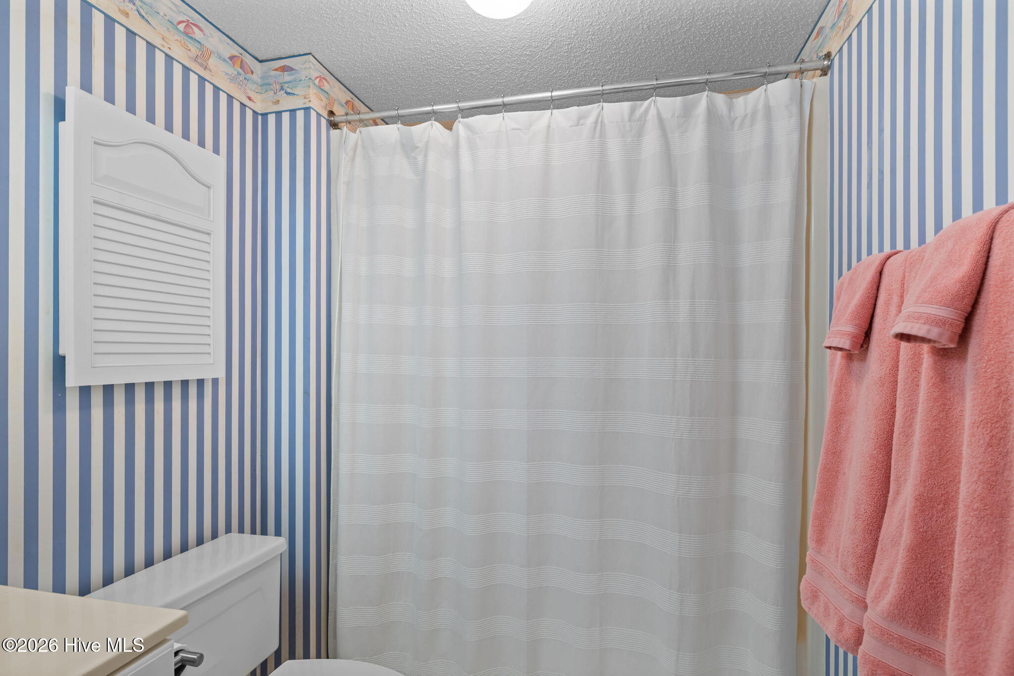 10300 Coast Guard Road, Unit D209 Emerald Isle, NC 28594 - Photo 21 of 44 13-web-or-mls-1S3A0189