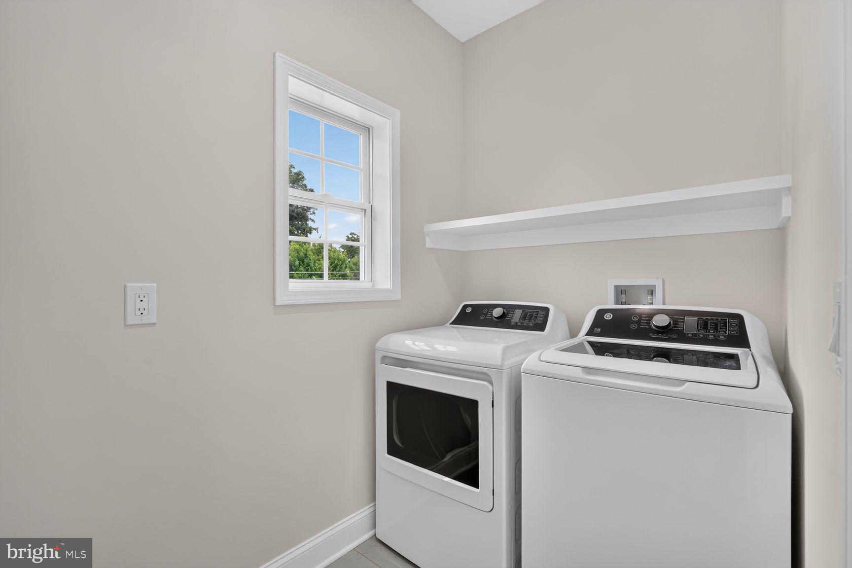 7304 Dickenson Street Springfield, VA 22150 - Photo 35 of 51 Laundry Upper Floor