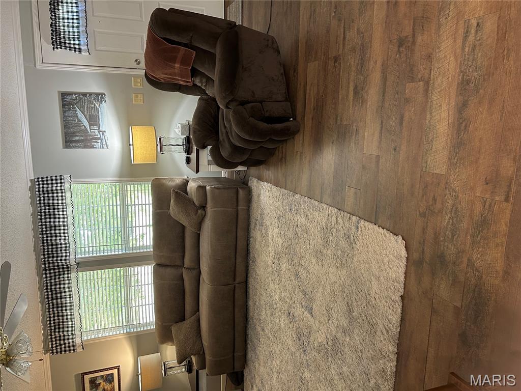 1037 Wild Raven Road De Soto, MO 63020 - Photo 6 of 18