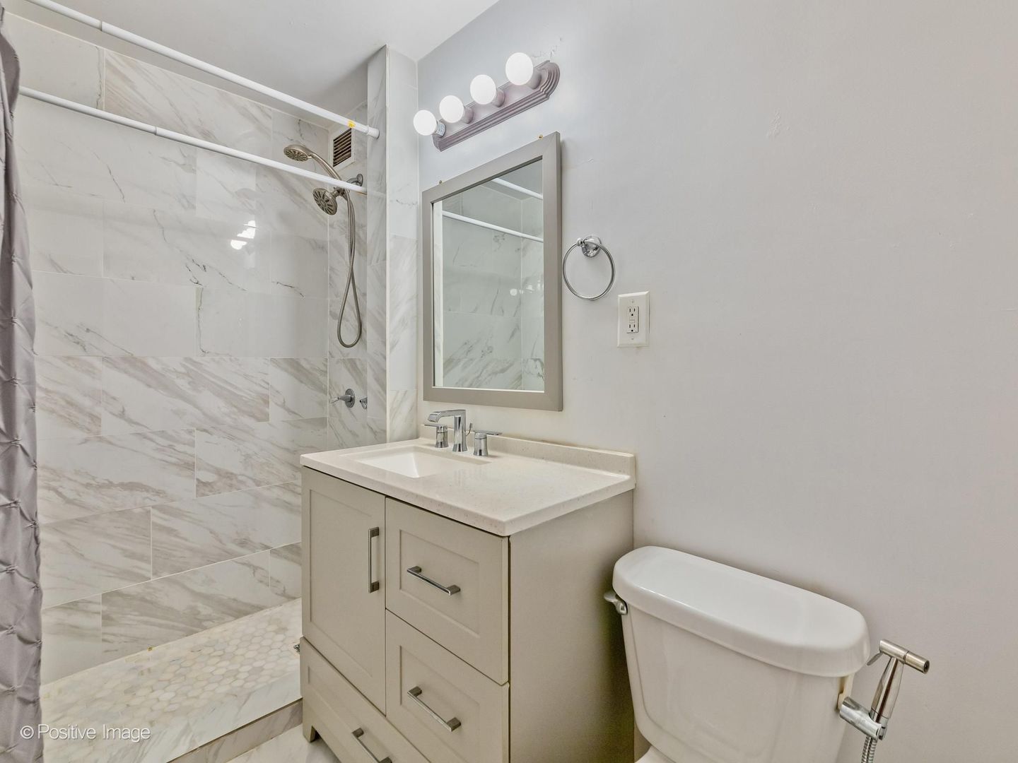 6300 North Sheridan Road, Unit 204 Chicago, IL 60660 - Photo 12 of 13