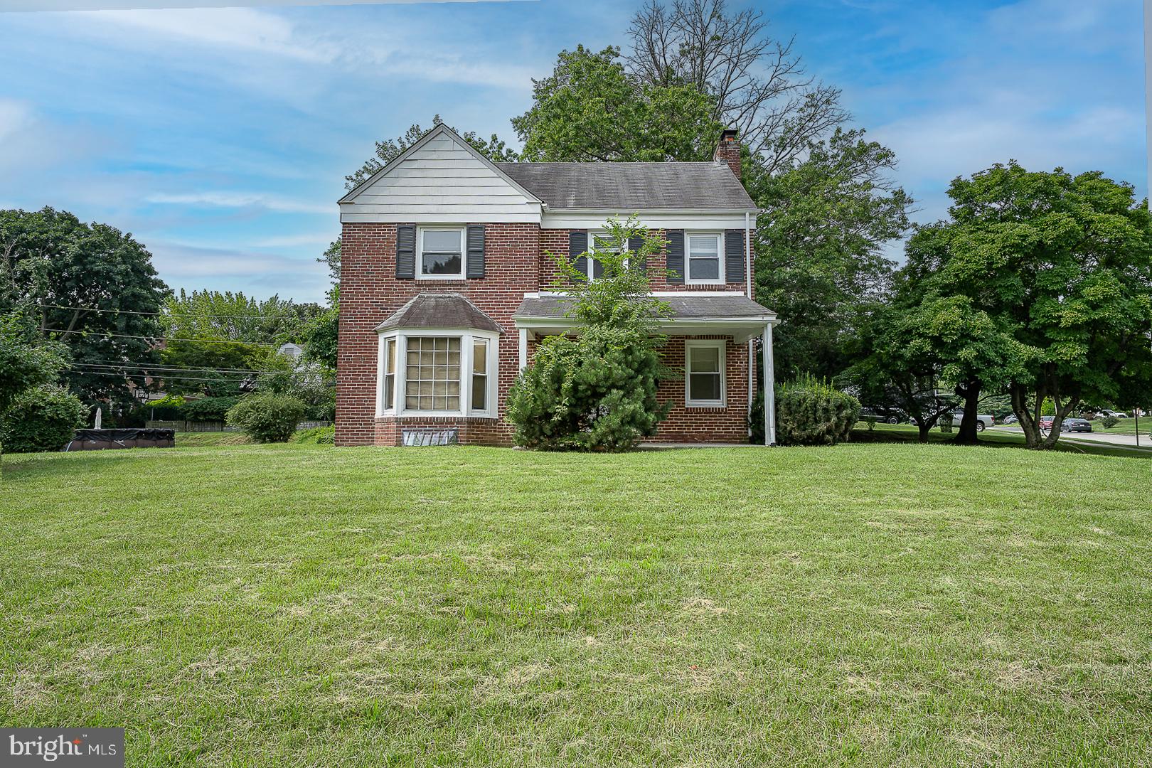 116 Andrea Road Cheltenham, PA 19012 - Photo 2 of 24 Gallery Image 2