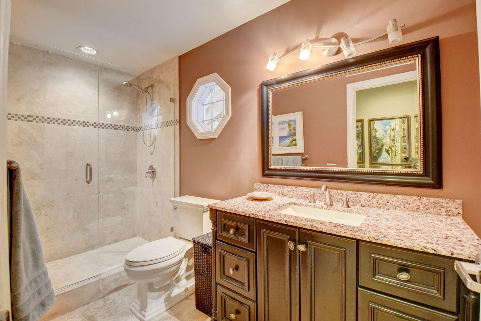 1598 Southwest 5th Avenue Boca Raton, FL 33432 - Photo 43 of 51 Guest Bath