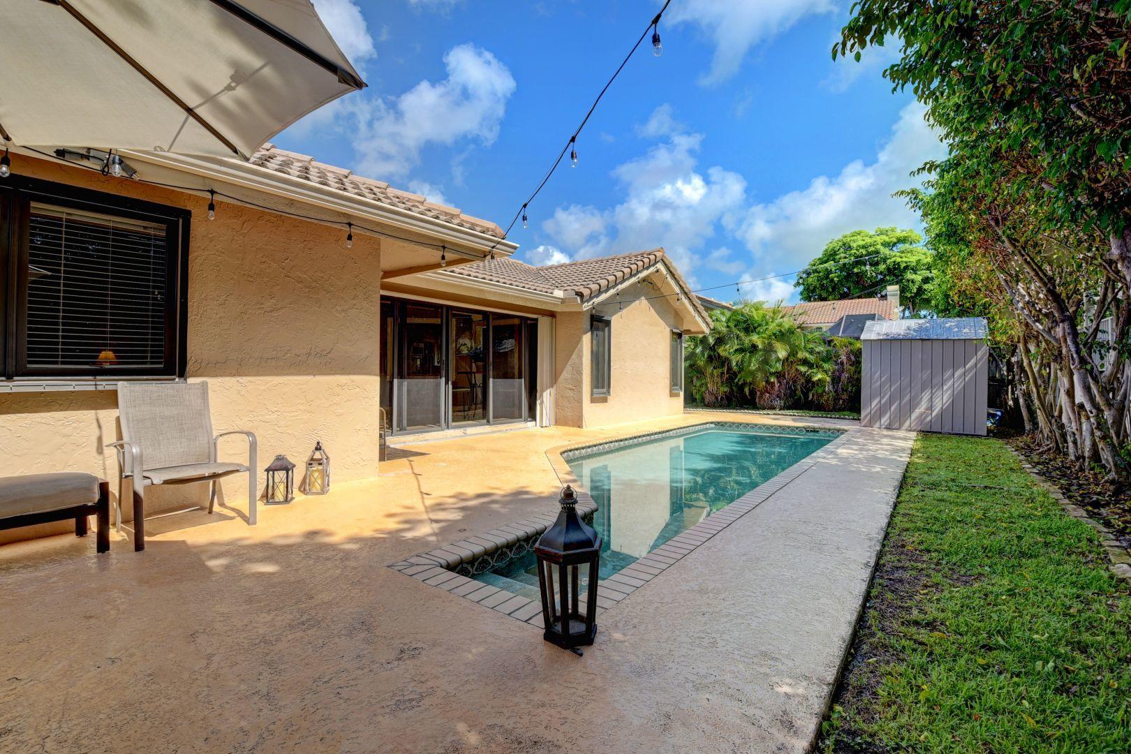 1598 Southwest 5th Avenue Boca Raton, FL 33432 - Photo 48 of 51 Backyard