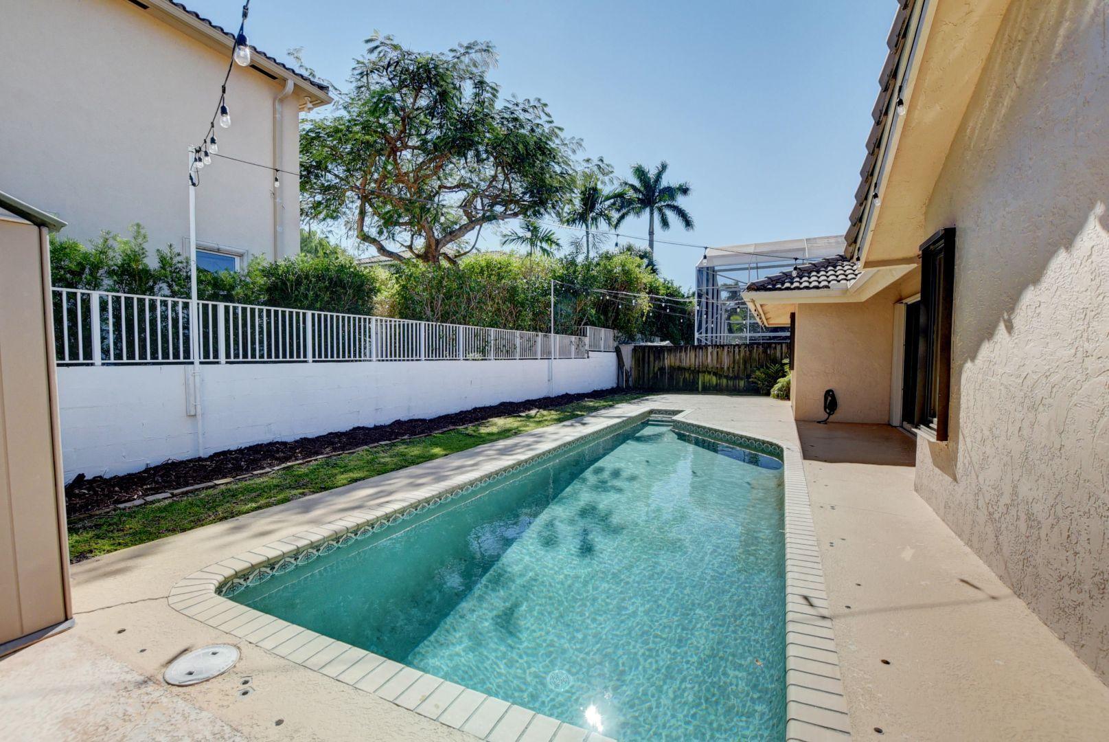 1598 Southwest 5th Avenue Boca Raton, FL 33432 - Photo 49 of 51 Backyard after Plant Removal