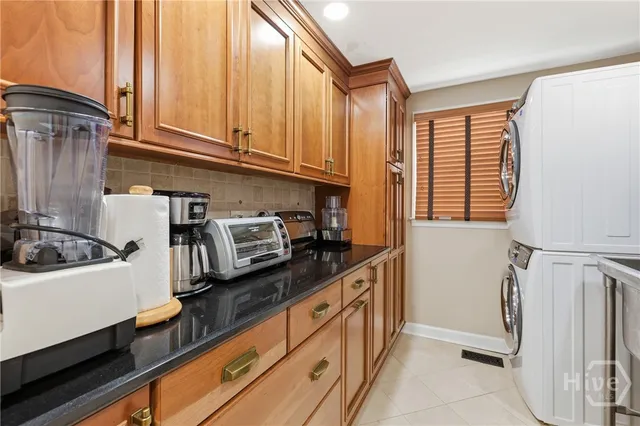 $1,499,990 | 8815 Whitefield Avenue, Savannah, GA 31406