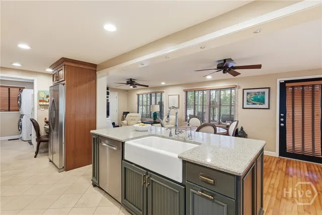 $1,499,990 | 8815 Whitefield Avenue, Savannah, GA 31406