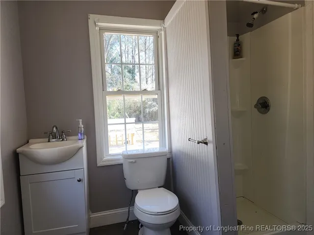 $174,900 | 405 South West Street, Roseboro, NC 28382