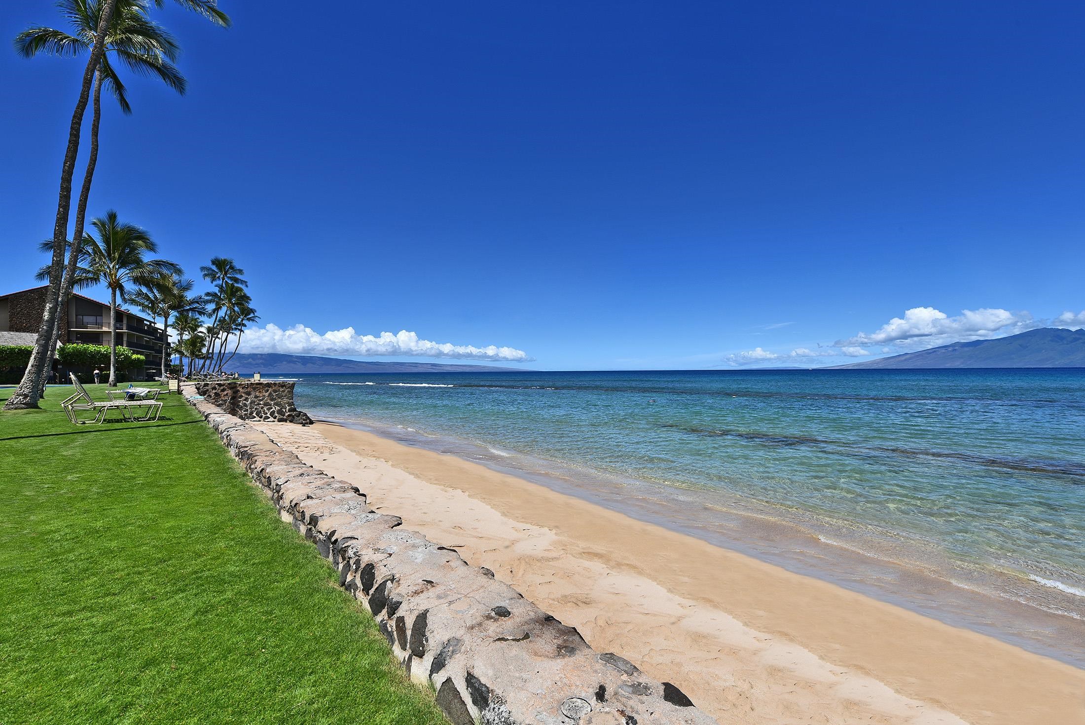 3543 Lower Honoapiilani Road, Unit H103 Lahaina, HI 96761 - Photo 49 of 50 a view of an ocean and beach