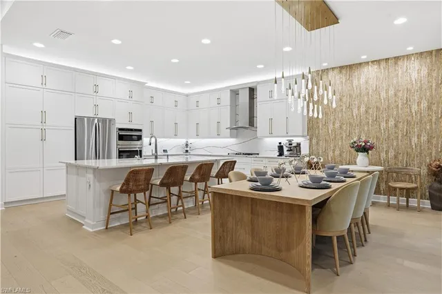 $2,199,000 | 12350 Lavender Avenue, Naples, FL 34120