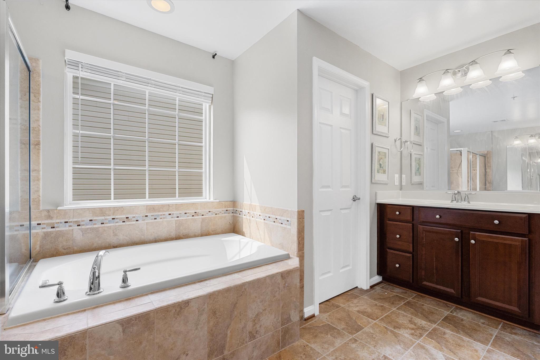 9817 Traver Street Bowie, MD 20721 - Photo 16 of 23 Primary Bath w/ Private Water Closet