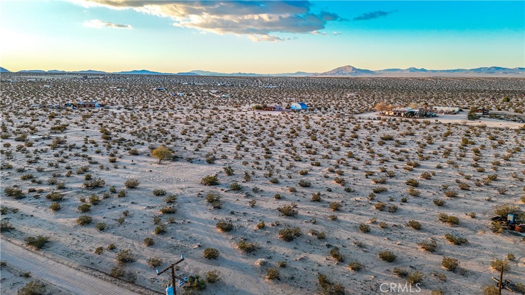 0 Cypress Rd. Road Joshua Tree, CA 92252 - Photo 17 of 33 a view of a sky