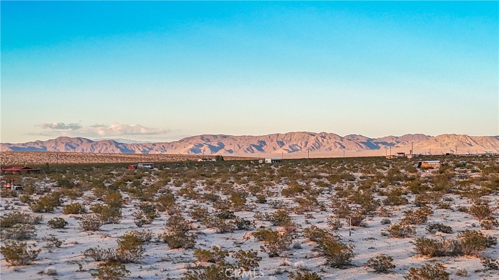 0 Cypress Rd. Road Joshua Tree, CA 92252 - Photo 24 of 33 a view of city and mountain