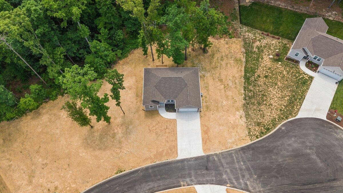 129 County Road 155 Riceville, TN 37370 - Photo 26 of 31 view of balcony with wooden floor