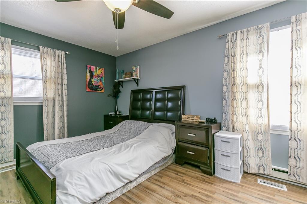 2738 Barrington Road Elon, NC 27244 - Photo 12 of 20 Gallery Image 12