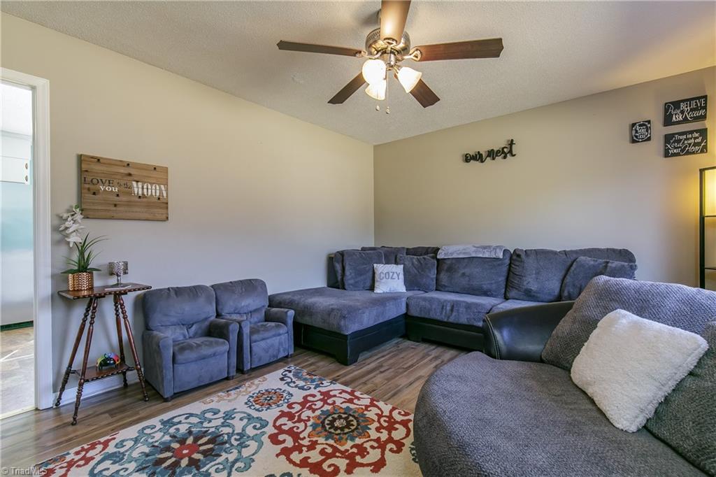 2738 Barrington Road Elon, NC 27244 - Photo 7 of 20 Gallery Image 7